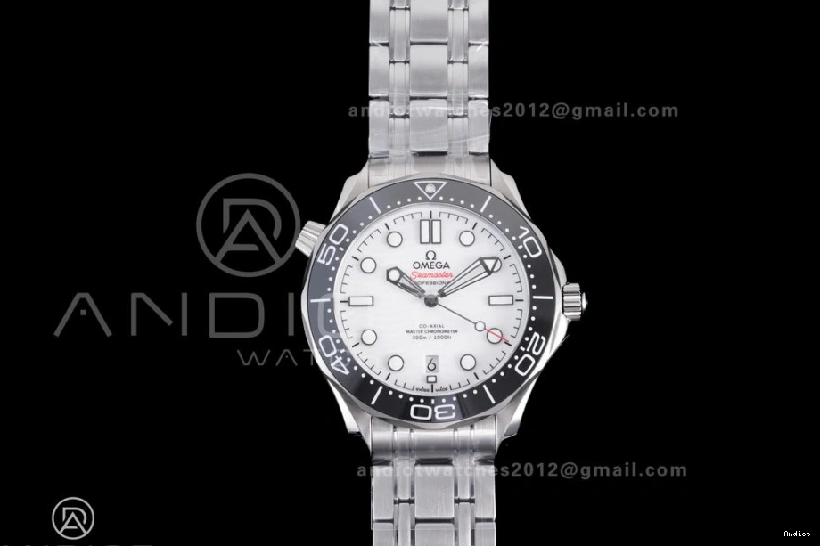 SS Super Edition 1:1 On 8806 Asian Black Bracelet Ceramic White Seamaster Dial 300M Best Clone V4 VSF Diver Bezel 1229